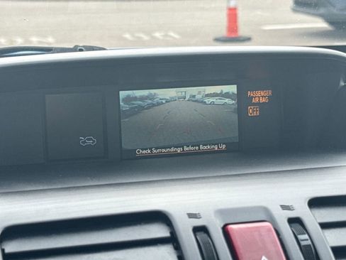 Used 2015 Subaru Forester 2.5i Limited image 24