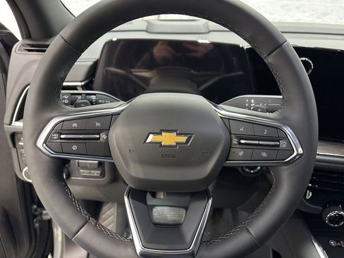 New 2026 Chevrolet Suburban LT image 21