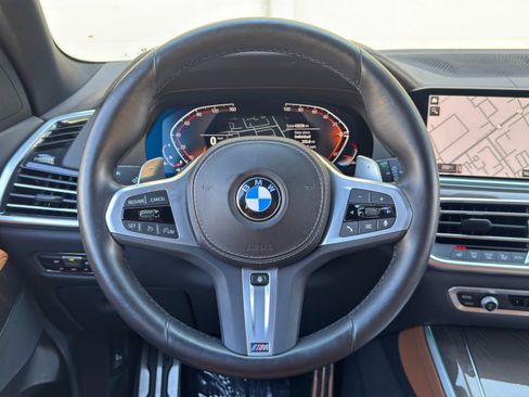 Used 2022 BMW X5 sDrive40i w/ M Sport Package RWD image 21