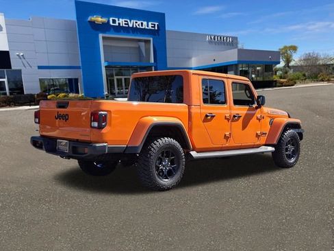 Used 2025 Jeep Gladiator Sport AWD/4WD image 27