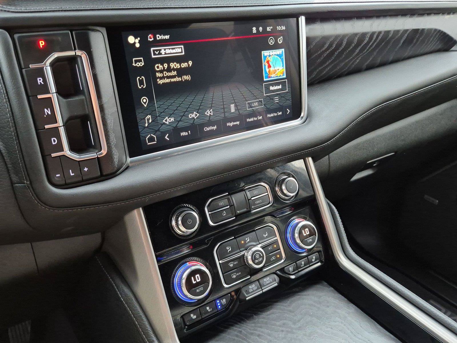 Used 2022 GMC Yukon Denali w/ Denali Ultimate Package AWD/4WD image 18