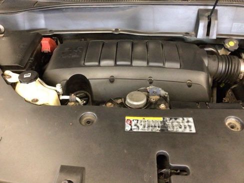 Used 2013 GMC Acadia SLE AWD/4WD image 21
