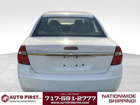 Used 2005 Chevrolet Malibu FWD image 2