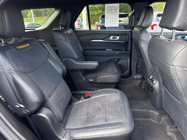 Used 2026 Ford Explorer Tremor w/ Tremor Convenience Package AWD/4WD image 14