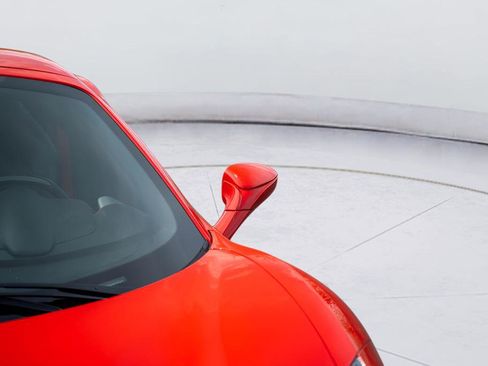Used 2017 Ferrari 488 Spider RWD image 23