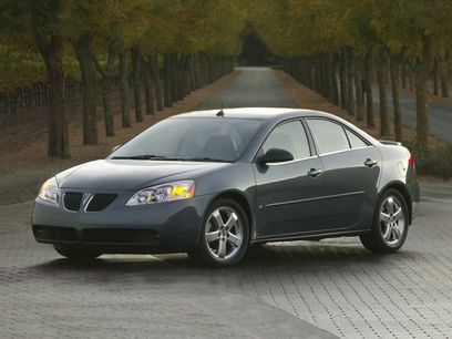 Used 2009 Pontiac G6 Sedan w/ Sport Package 1