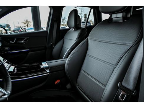 New 2026 Mercedes-Benz GLC 300 4MATIC image 7