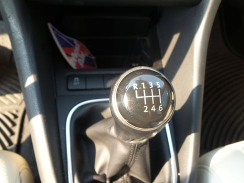 Used 2014 Volkswagen Jetta TDI FWD image 36