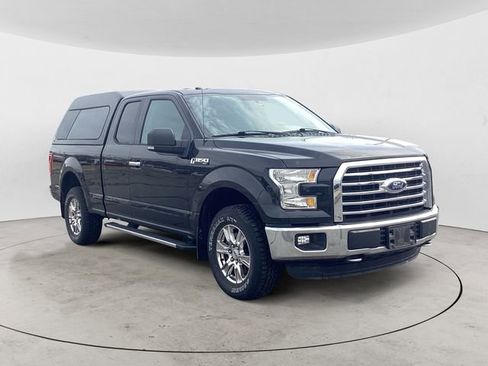 Used 2015 Ford F150 XLT w/ Equipment Group 302A Luxury image 7