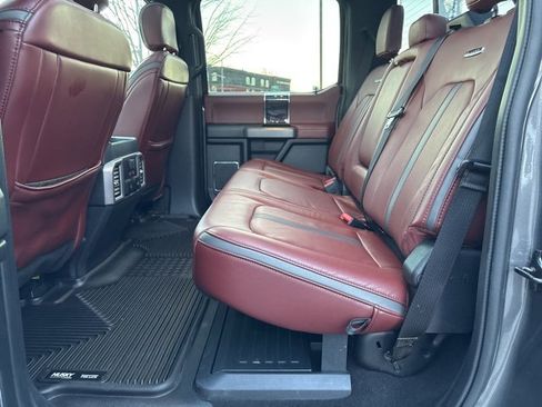 Used 2021 Ford F250 Platinum w/ FX4 Off-Road Package image 26