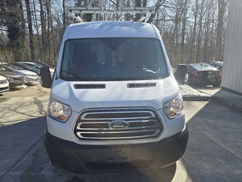 Used 2019 Ford Transit 150 XLT image 8