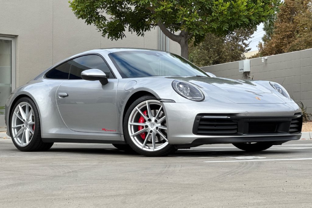 Used 2024 Porsche 911 Carrera S RWD image 2