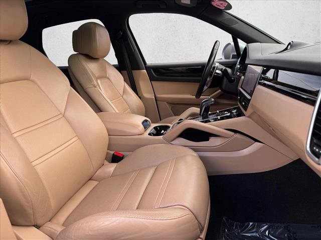 Used 2020 Porsche Cayenne S AWD/4WD image 23