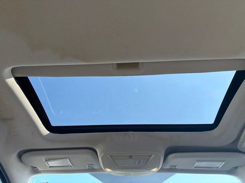 Used 2016 Ford Focus SE FWD image 15
