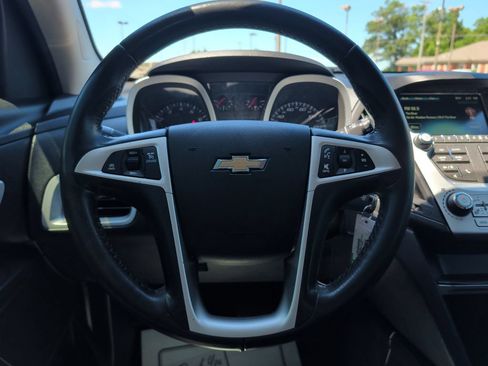 Used 2017 Chevrolet Equinox LT w/ Convenience Package FWD image 11
