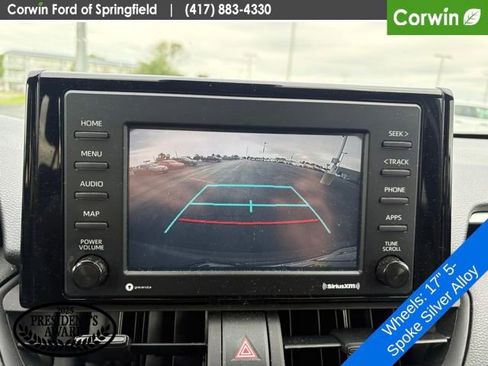 Used 2022 Toyota RAV4 XLE FWD image 11