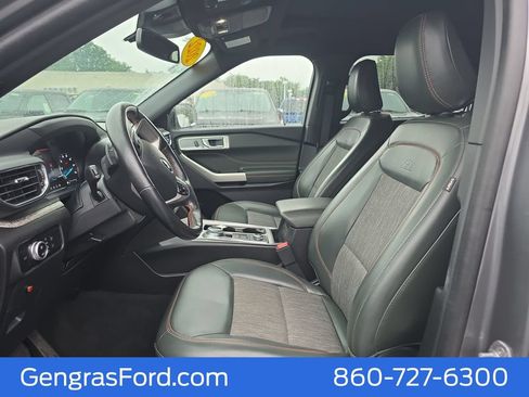 Used 2022 Ford Explorer Timberline w/ Timberline Technology Package AWD/4WD image 23
