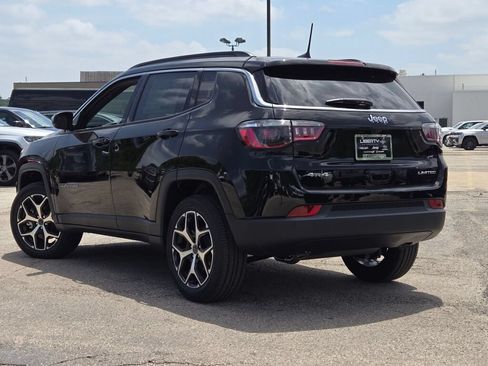 New 2026 Jeep Compass Limited AWD/4WD image 12