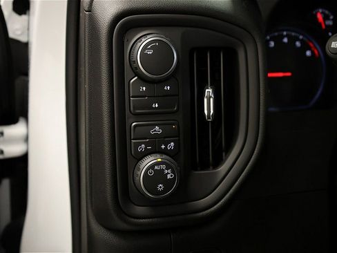 New 2026 Chevrolet Silverado 2500 W/T w/ WT Convenience Package AWD/4WD image 34