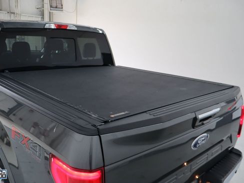 Used 2018 Ford F150 Lariat image 29