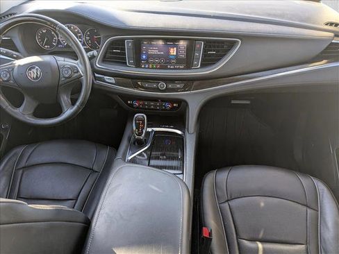 Used 2021 Buick Enclave Avenir w/ Avenir Technology Package image 18
