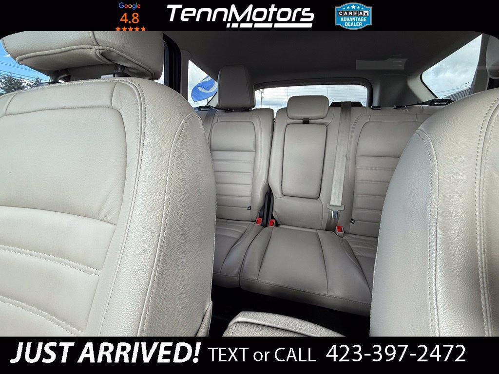 Used 2017 Ford Escape Titanium AWD/4WD image 25