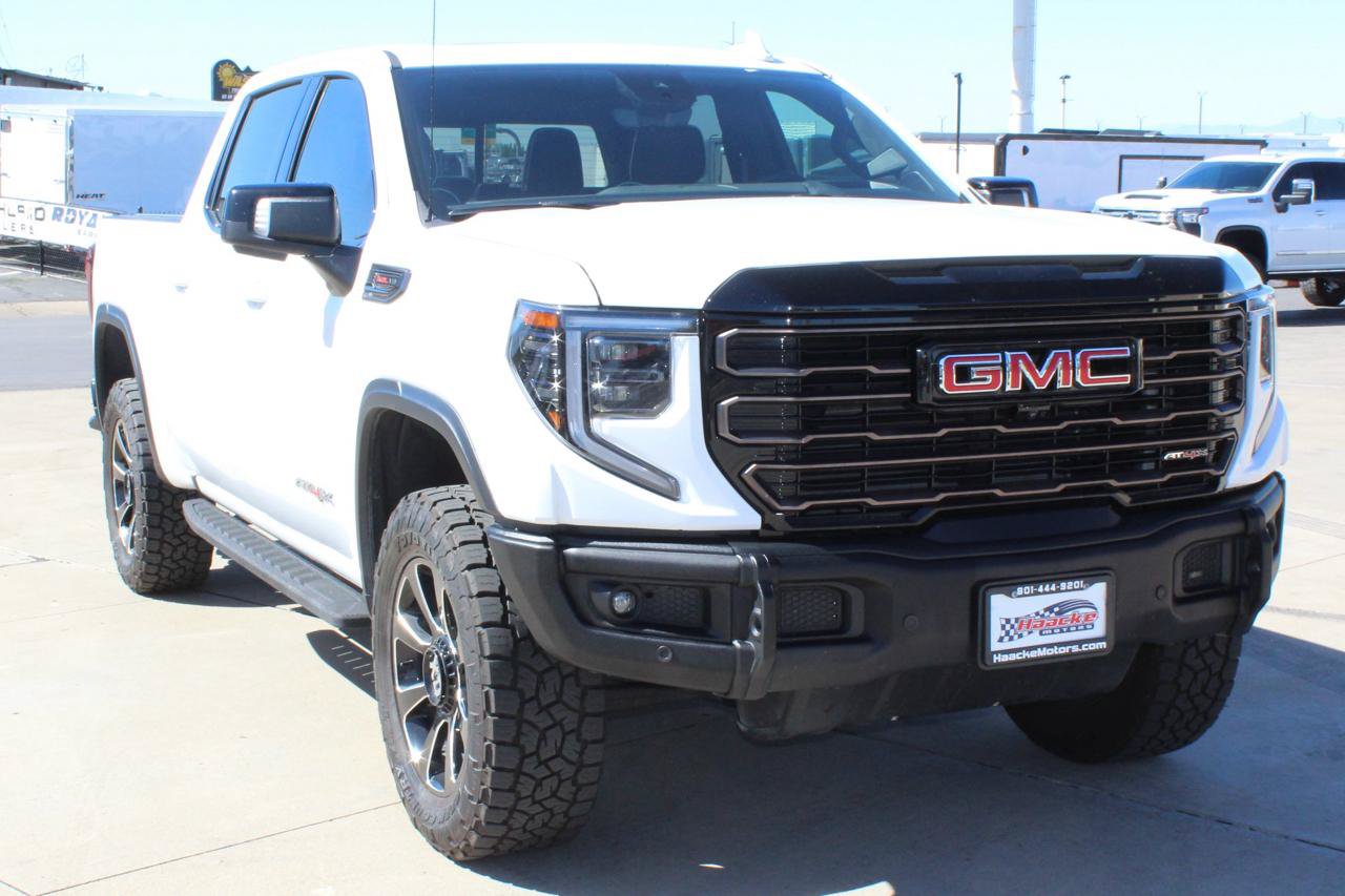 Used 2024 GMC Sierra 1500 AT4X AWD/4WD image 4