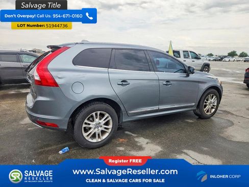 Used 2016 Volvo XC60 T5 Premier w/ Proximity Package FWD image 4