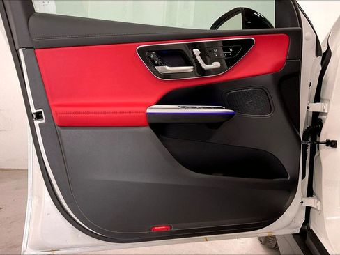 New 2026 Mercedes-Benz GLC 300 4MATIC image 10