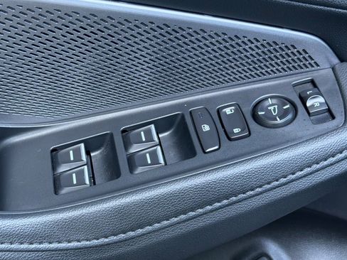 Used 2026 Acura MDX SH-AWD image 13