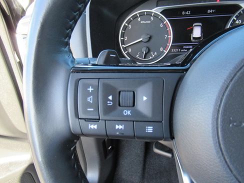 Used 2022 Nissan Rogue SL w/ SL Premium Package FWD image 24