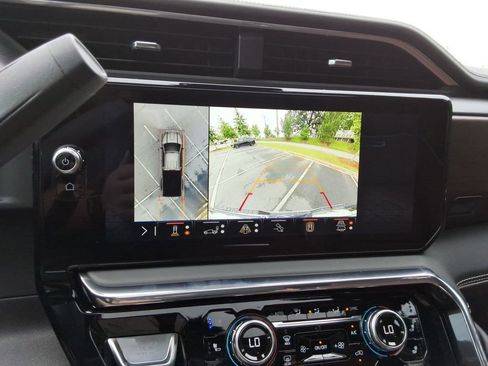 Used 2025 GMC Sierra 3500 Denali Ultimate AWD/4WD image 36