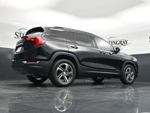 Used 2021 GMC Terrain SLT image 23