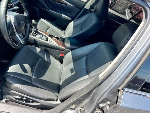 Used 2018 INFINITI Q50 Luxe w/ Essential Package (3.0T Luxe) RWD image 15