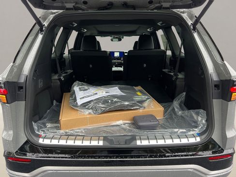 New 2026 Lexus TX 350 AWD image 13