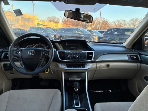 Used 2013 Honda Accord LX image 12