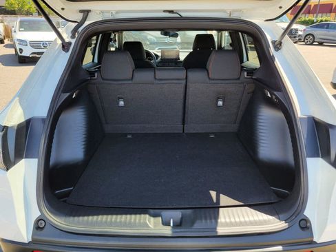 Used 2025 Honda HR-V Sport image 16