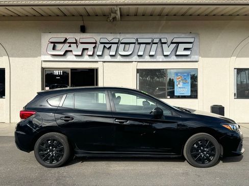 Used 2022 Subaru Impreza 2.0i image 2