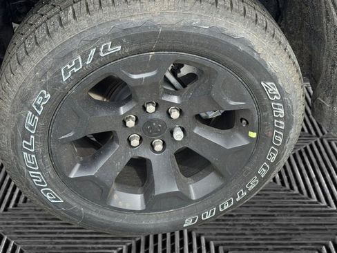 New 2026 RAM 1500 Express image 9