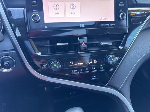 Used 2022 Toyota Camry XSE image 13
