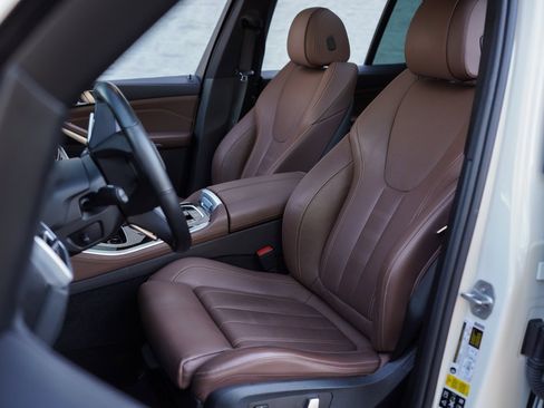 Used 2020 BMW X5 xDrive40i w/ Convenience Package image 21