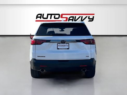 Used 2023 Chevrolet Traverse RS FWD image 6