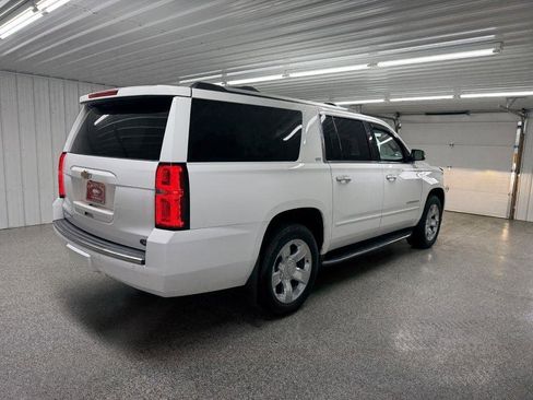 Used 2015 Chevrolet Suburban LTZ image 6