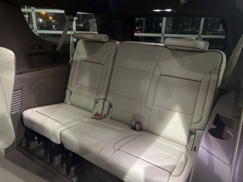 Used 2025 GMC Yukon XL Denali w/ Denali Reserve Package AWD/4WD image 36