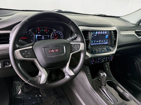 Used 2019 GMC Acadia SLT image 25