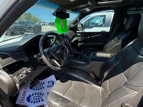 Used 2016 Cadillac Escalade ESV Platinum AWD/4WD image 5