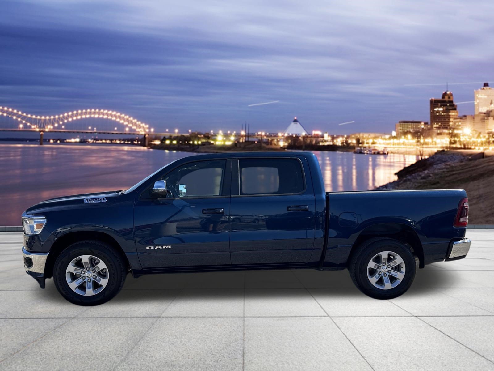 Used 2024 RAM 1500 Laramie AWD/4WD image 2