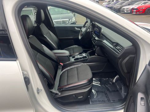 Used 2023 Ford Escape ST-Line Select w/ Tech Pack #2 image 23