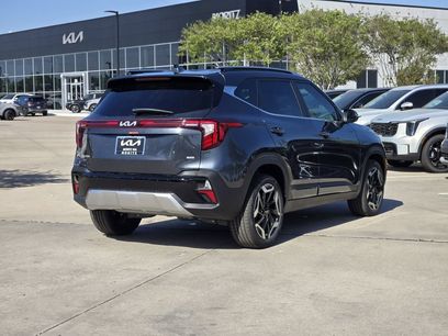 New 2026 Kia Seltos SX w/ SX Sunroof Package