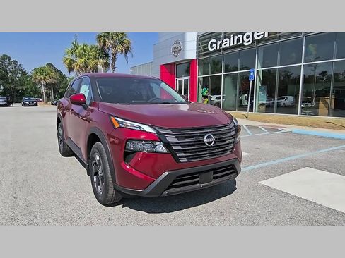 New 2026 Nissan Rogue SV FWD image 17